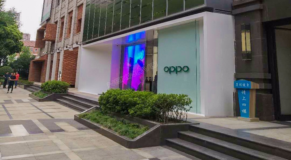 Oppo flagship store transparent LED display(图4)