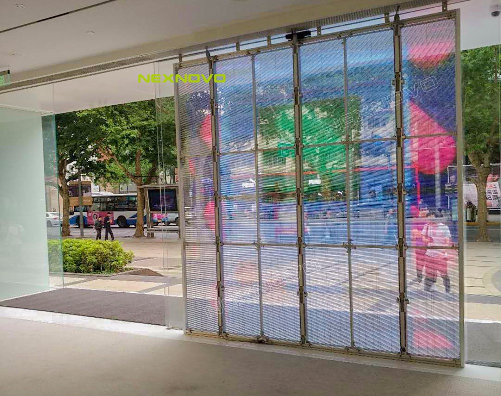 Oppo flagship store transparent LED display(图5)