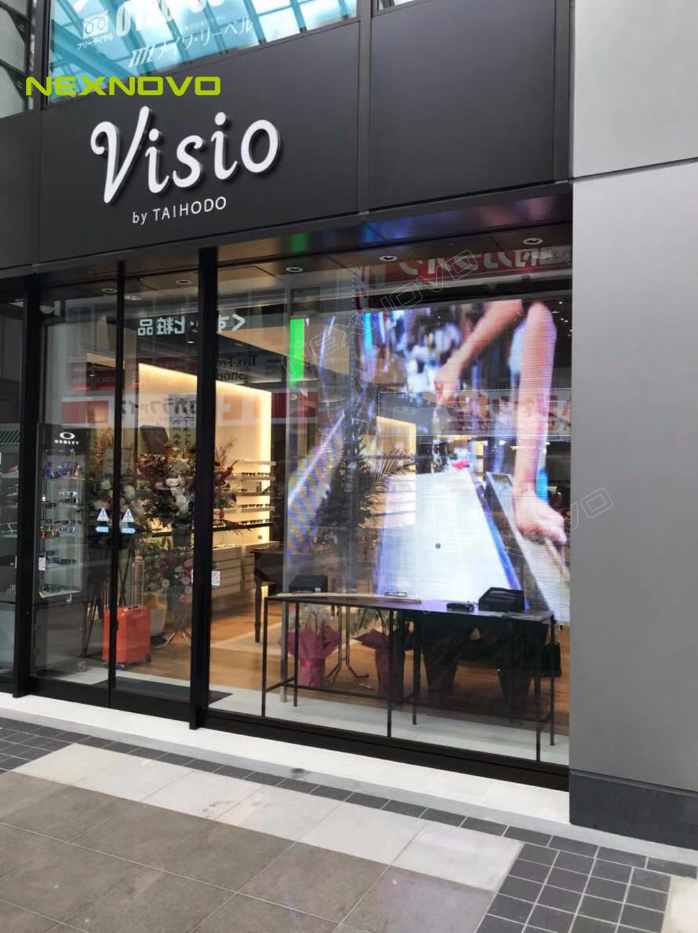 Centennial Optical Shop in Kyushu,Japan(图2)
