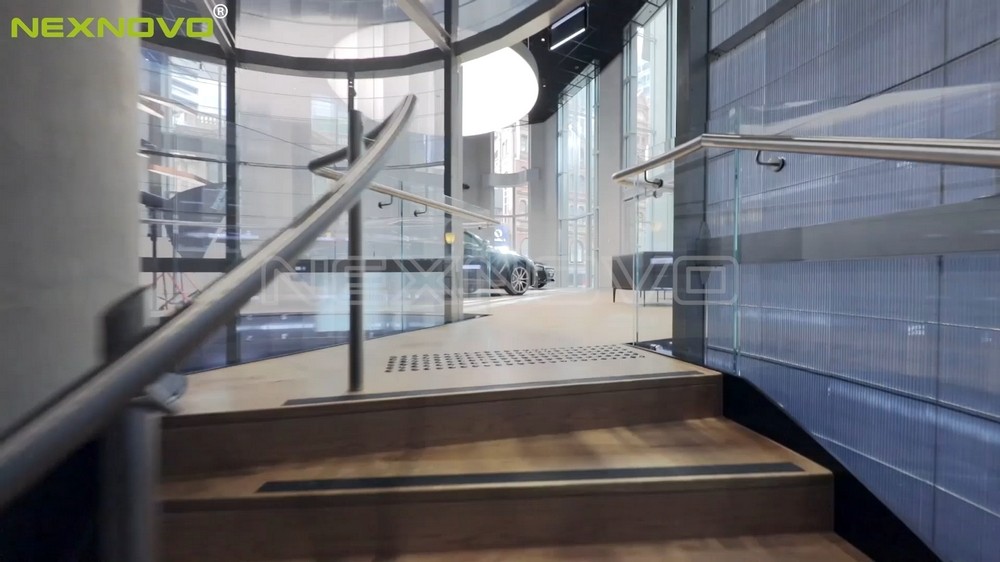 Transparent LED cylinder for Genesis Studio in Sydney(图4)